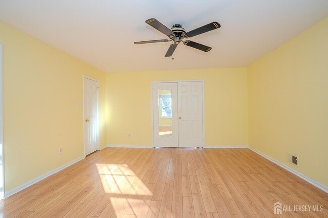 Building Photo - 42 Chicopee Dr