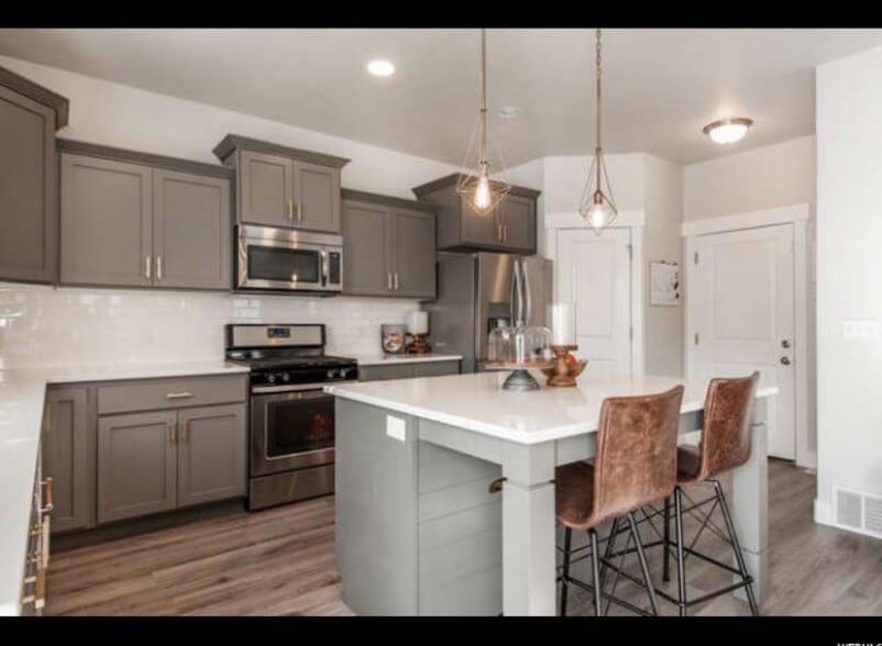 Building Photo - 4037 N 900 W