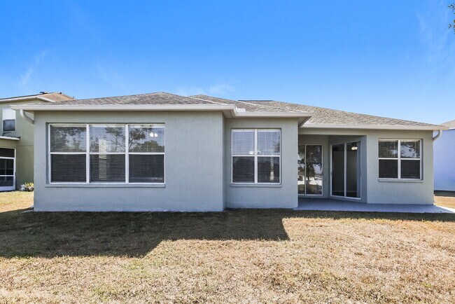 Building Photo - 1223 Alpine Lake Dr