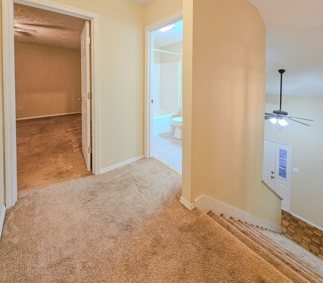 Building Photo - Knoxville 37934 - 3 bed 2.5 bath Condo - Contact Ryan Fogarty 865-333-4840