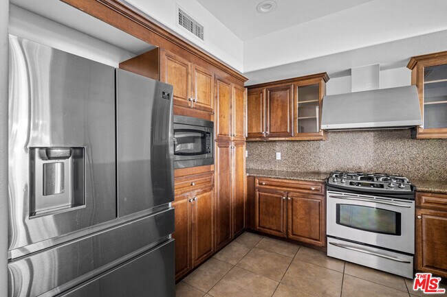 Building Photo - 13031 Villosa Pl