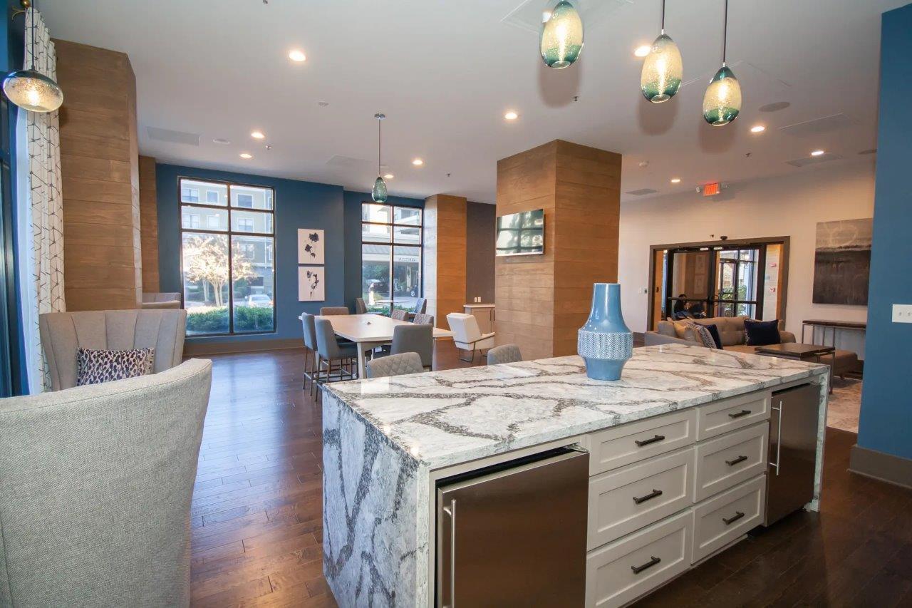 Building Photo - 795 Hammond Dr