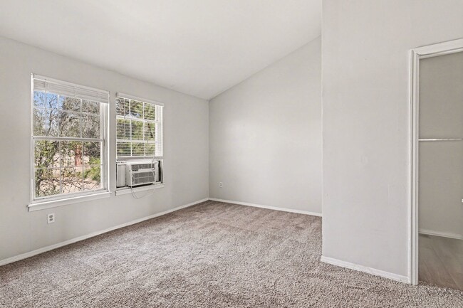 Building Photo - 9696 W Chatfield Ave