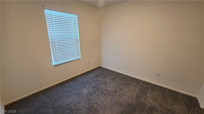 Building Photo - 3721 Celesta Vis Ave