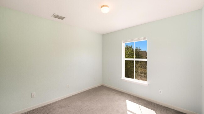 Building Photo - 568 Slippery Rock