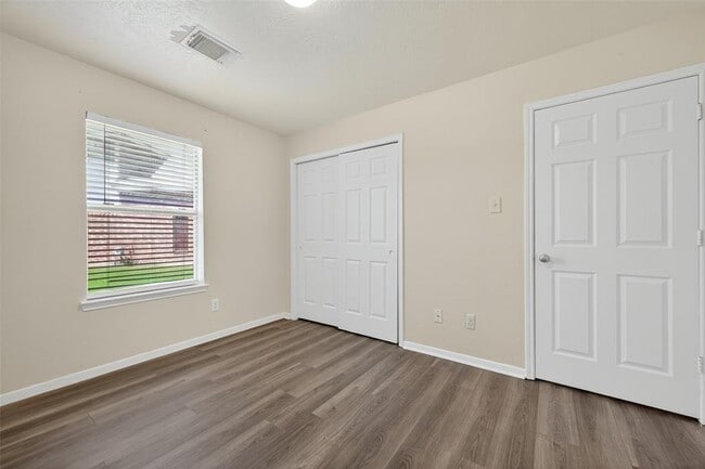 Building Photo - 5411 Losoya Ct