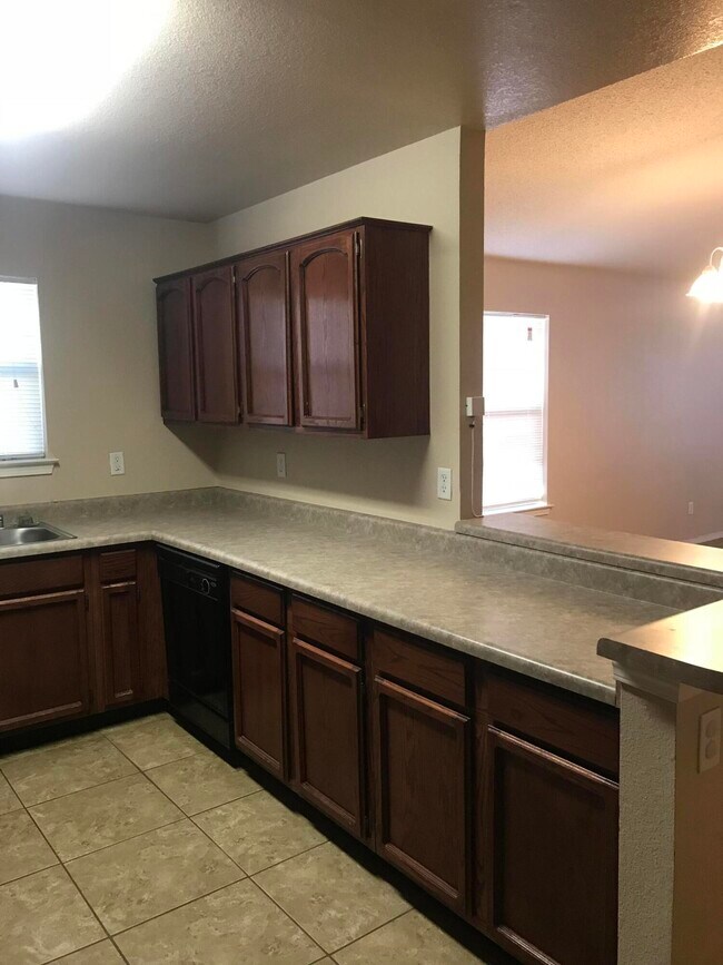 Building Photo - 14108 Volcanic Rock Dr