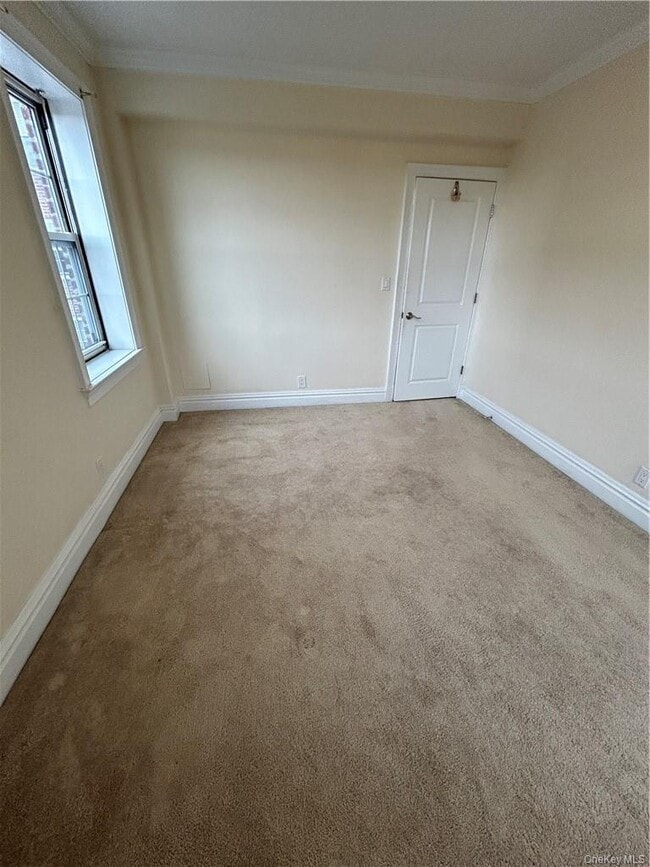 Building Photo - 210 Pelham Rd