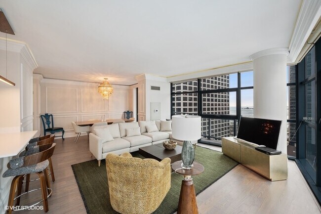 Building Photo - 201 N Westshore Dr