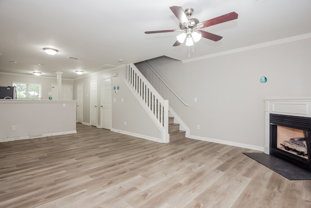 Building Photo - 10552 English Setter Way