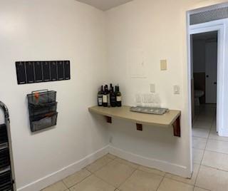Building Photo - 2030 S Ocean Dr