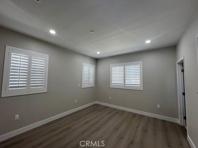 Building Photo - 3358 Angelus Ave