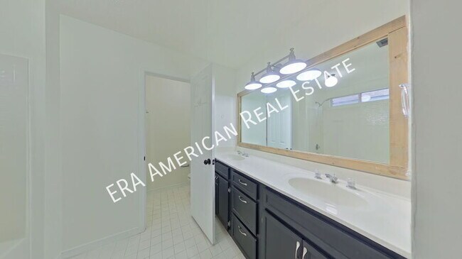 Building Photo - 192 Wright Cir