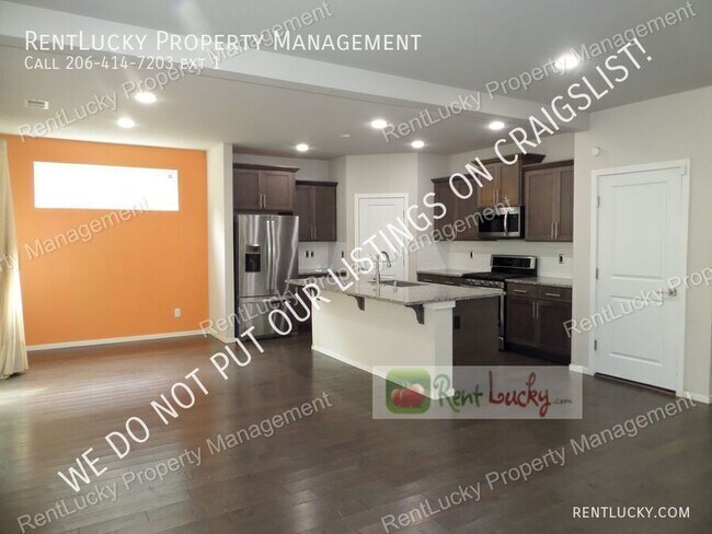 Building Photo - 24520 95th Pl S