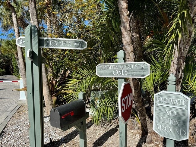 Building Photo - 7372 Melaleuca Way