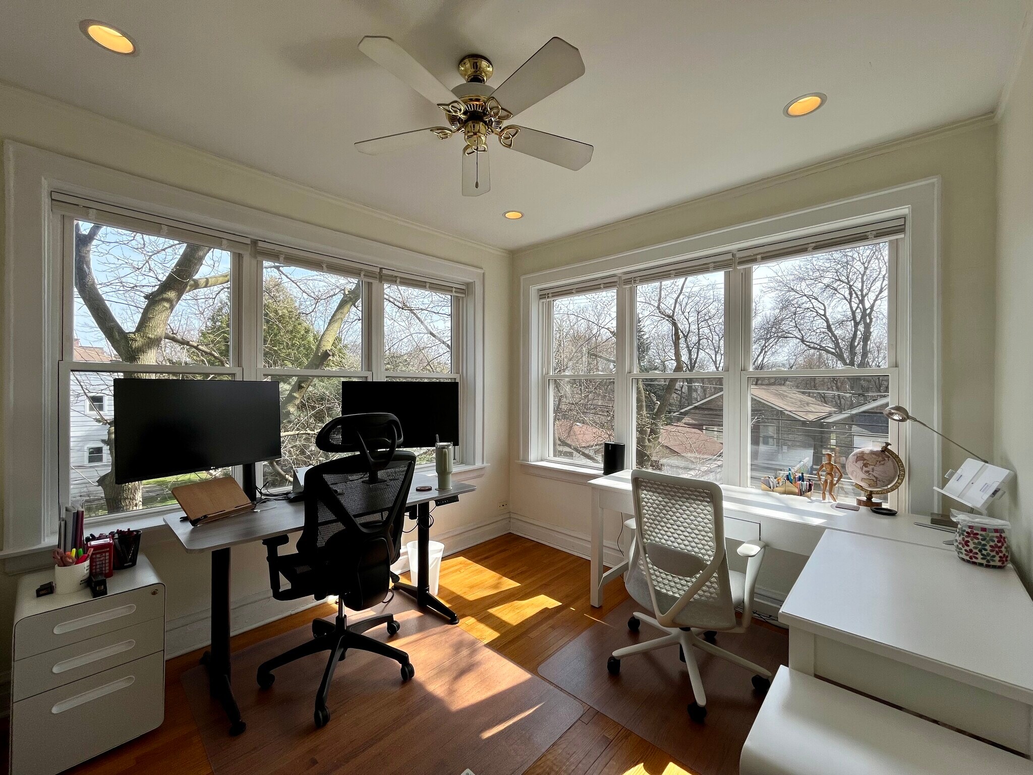 Building Photo - 732 Mulford St