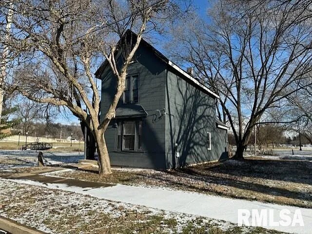 Primary Photo - 320 N Saratoga St