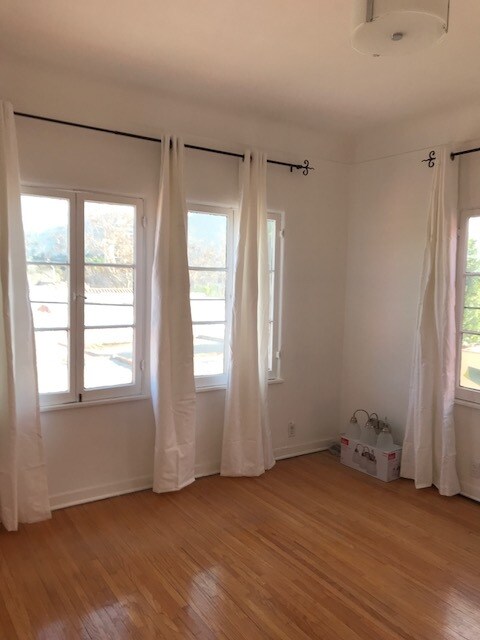 Bedroom 1 - 918 1/2 S Orange Grove Ave