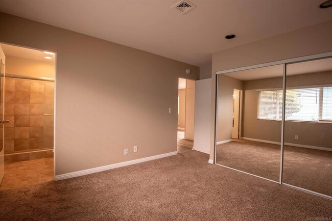 Building Photo - 4632 Finsen Ave