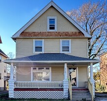 Building Photo - 4308 E 128th St