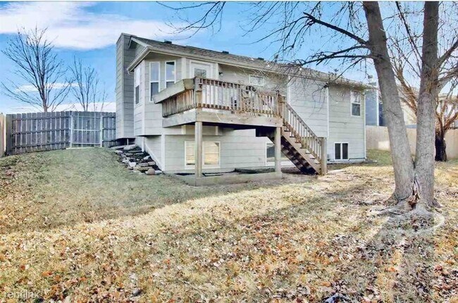 Building Photo - 3 br, 2 bath House - 1817 N Buckthorn Ct