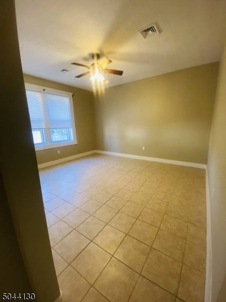 Building Photo - 554 Valley Rd