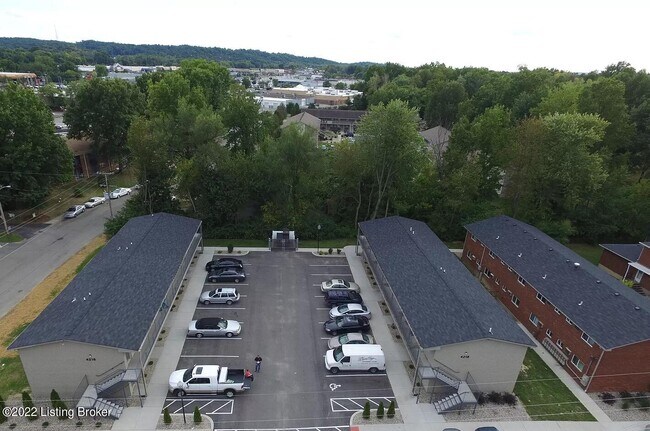 Building Photo - 4216 Flintlock Dr