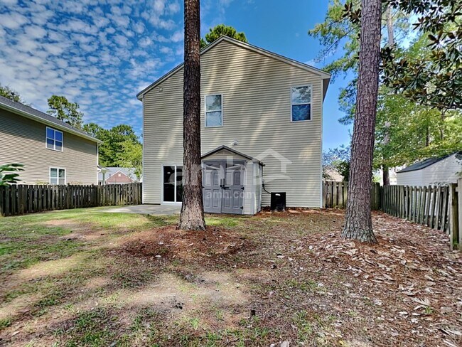 Building Photo - 103 Surlington Dr