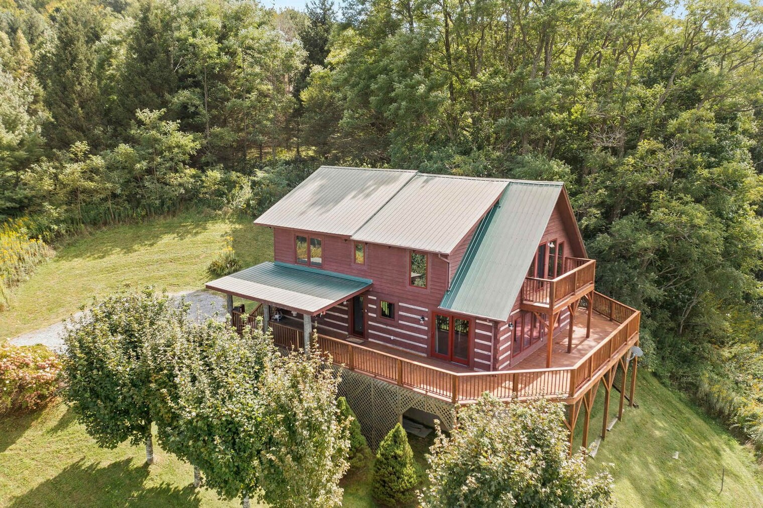 Building Photo - 1347 Oliver Hill Rd