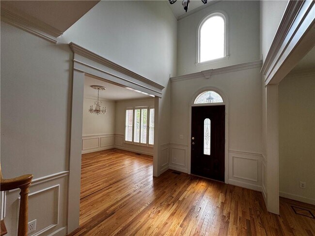 Building Photo - 1660 Kingsley Ct NW