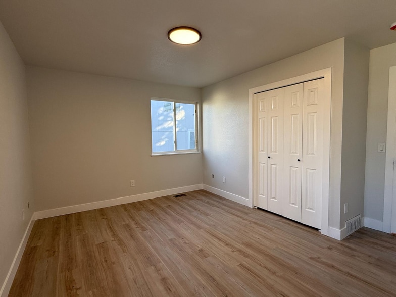 Primary Photo - 5531 W Louisiana Ave