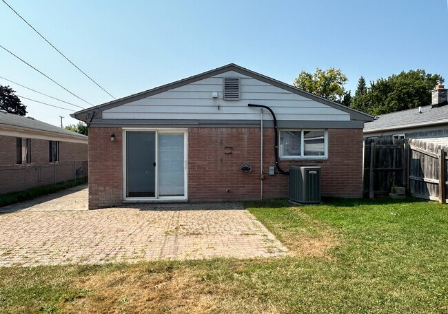 Building Photo - 30486 Townley St