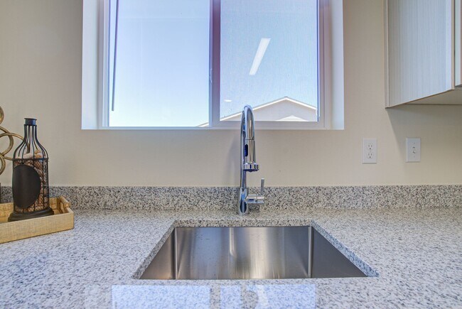 Building Photo - Country Living with Modern Flair: Wake up to the sounds of nature, Live Minutes from Everything