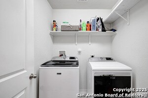 Building Photo - 14113 Minette Loop