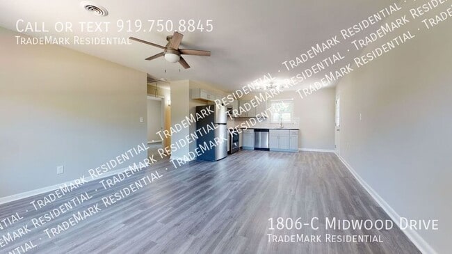 Building Photo - 1806-C Midwood Dr