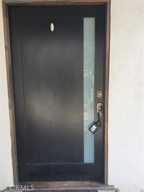 Building Photo - 917 Helmsdale Ave