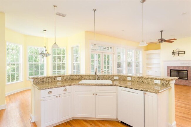 Building Photo - 3309 Home Ct