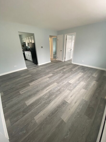 Building Photo - 398 N 3rd Ave