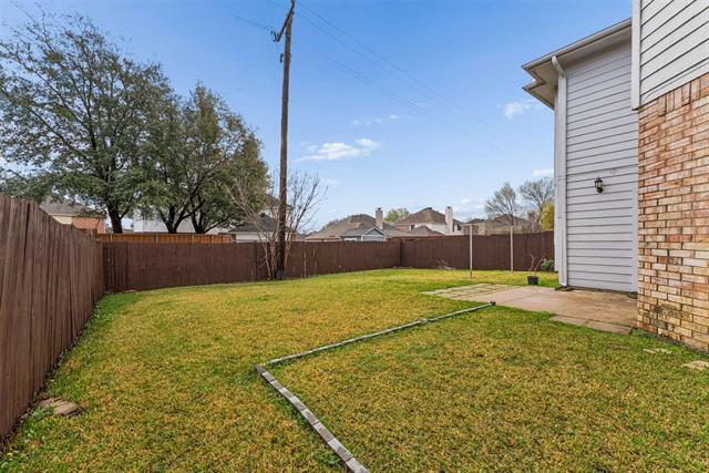 Building Photo - 2124 Newport Dr