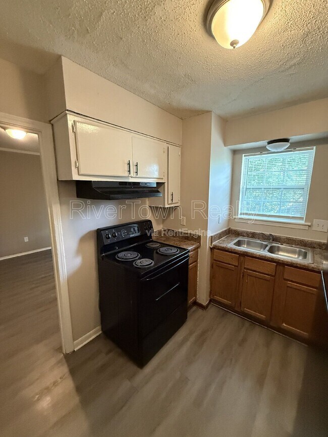 Building Photo - 3386 Spring Water Cove