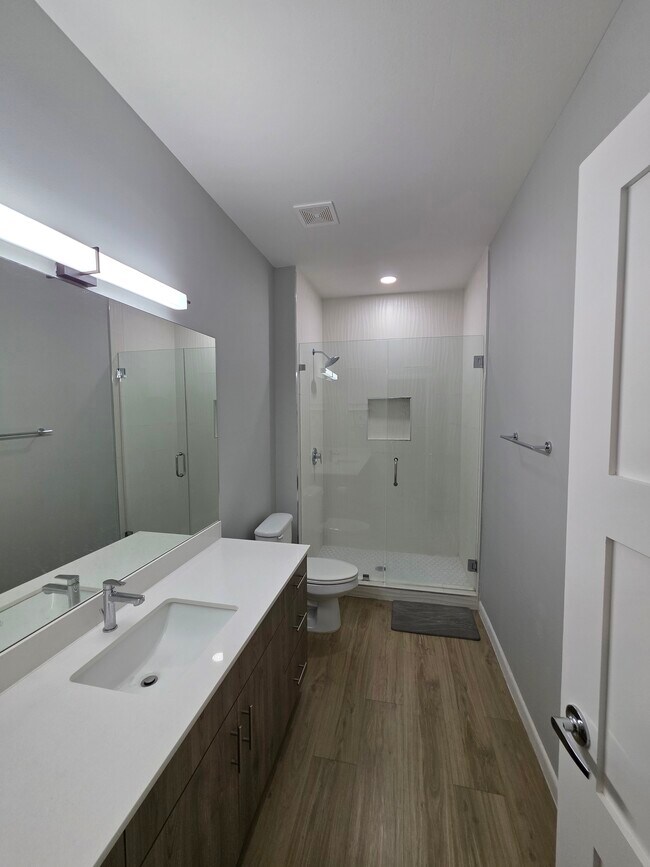 Building Photo - Pike Terrace