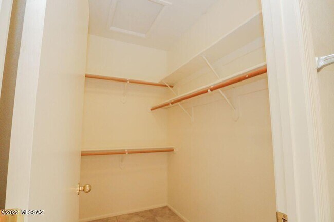 Building Photo - 9258 E Muleshoe St