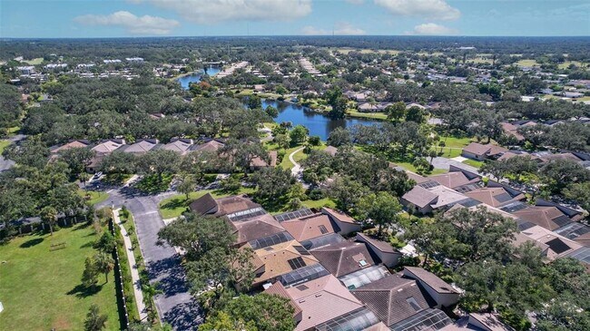 Building Photo - 3694 Glen Oaks Manor Dr
