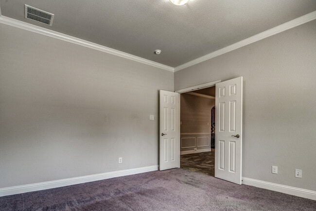 Building Photo - 14015 Steadman Dr