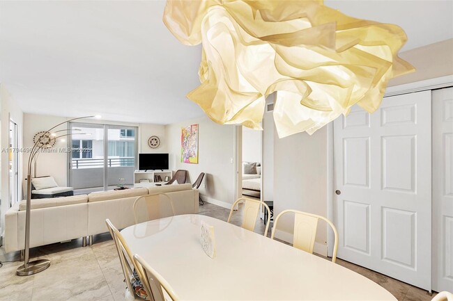 Building Photo - 5555 Collins Ave