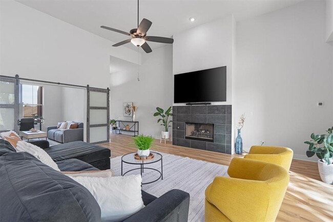 Building Photo - 264 Wellborn Rd