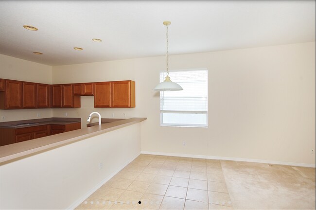 Building Photo - 9813 Secret Cove Ln