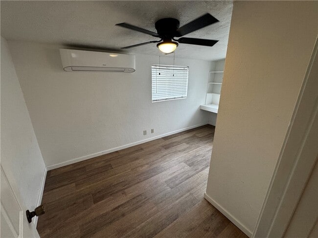 Building Photo - 1103 Copper Dr