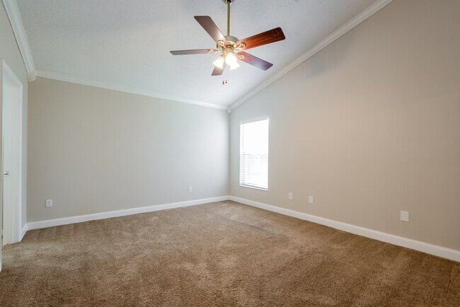 Building Photo - 13625 Springtide Ct