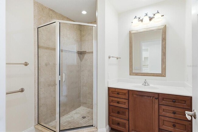 Building Photo - 7612 Lake Vista Ct